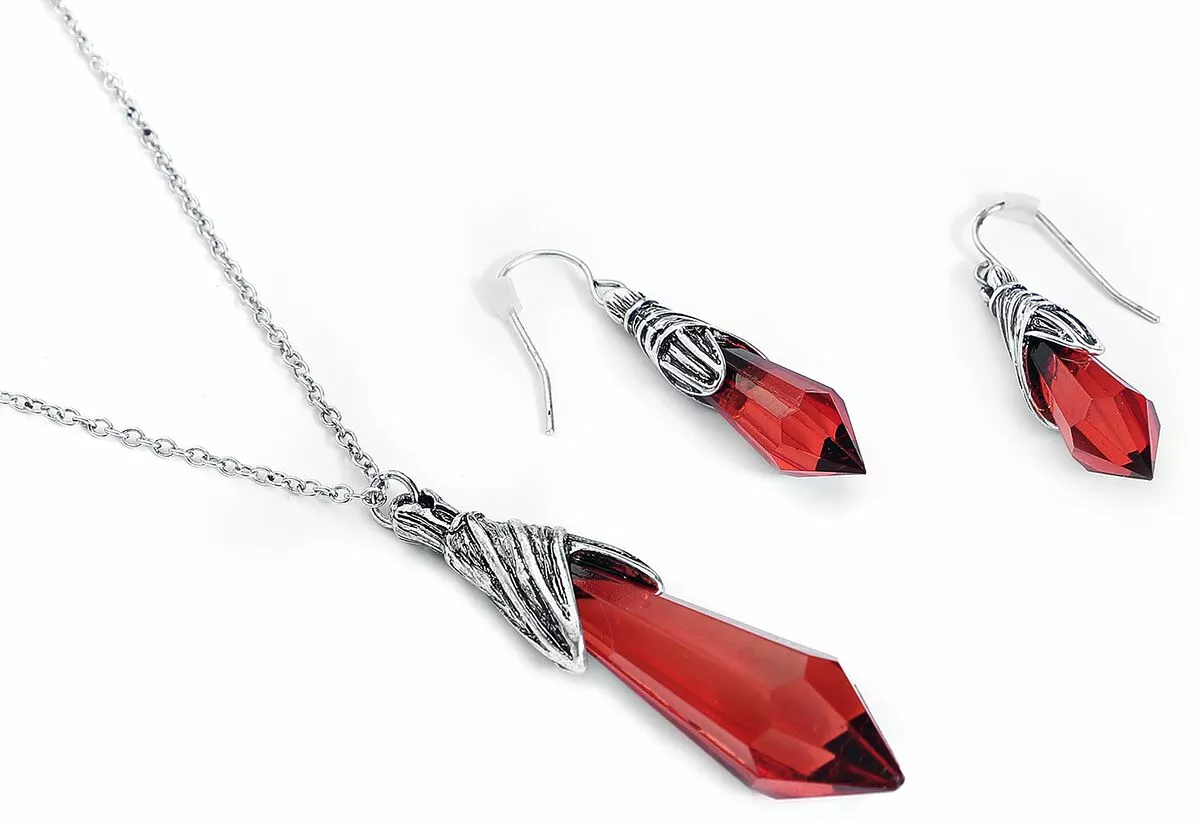 "Bat Wings" Halsketting Zilverkleurig Van Gothicana By EMP - Afbeelding 4