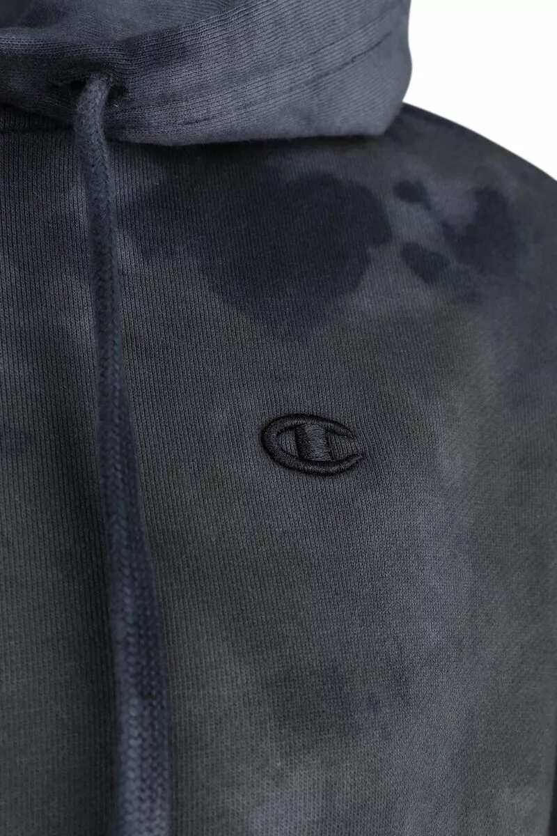 "Champion Logo - Hodded Sweatshirt" Trui Met Capuchon Batik Van Champion - Afbeelding 3