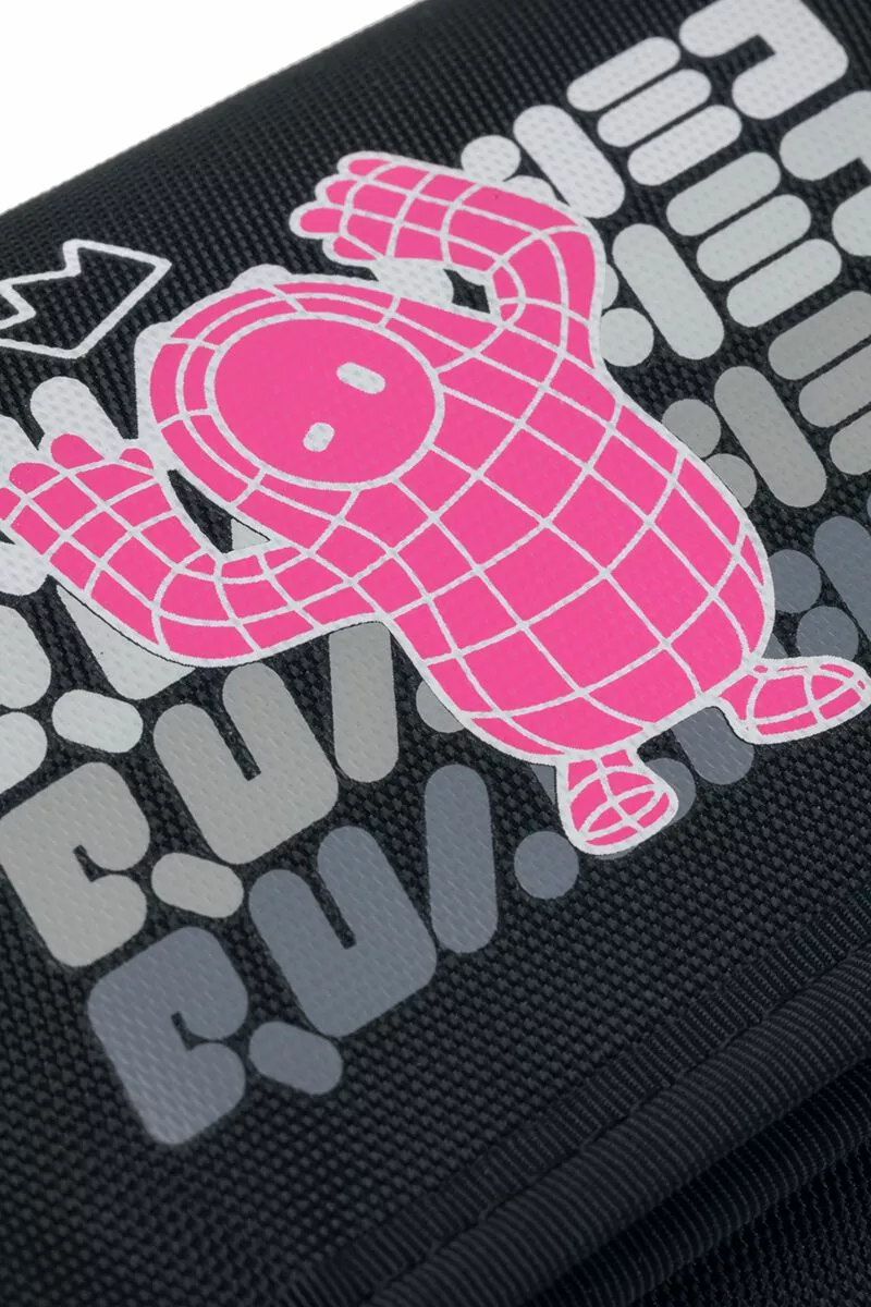 "Off The Chain" Portemonnee Zwart-wit-felroze Van Fall Guys - Afbeelding 5